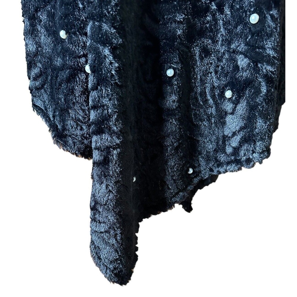 Jet Black Faux Fur Poncho Scarf White Pearls One Size Elegant Cozy Warm - Picture 3 of 9